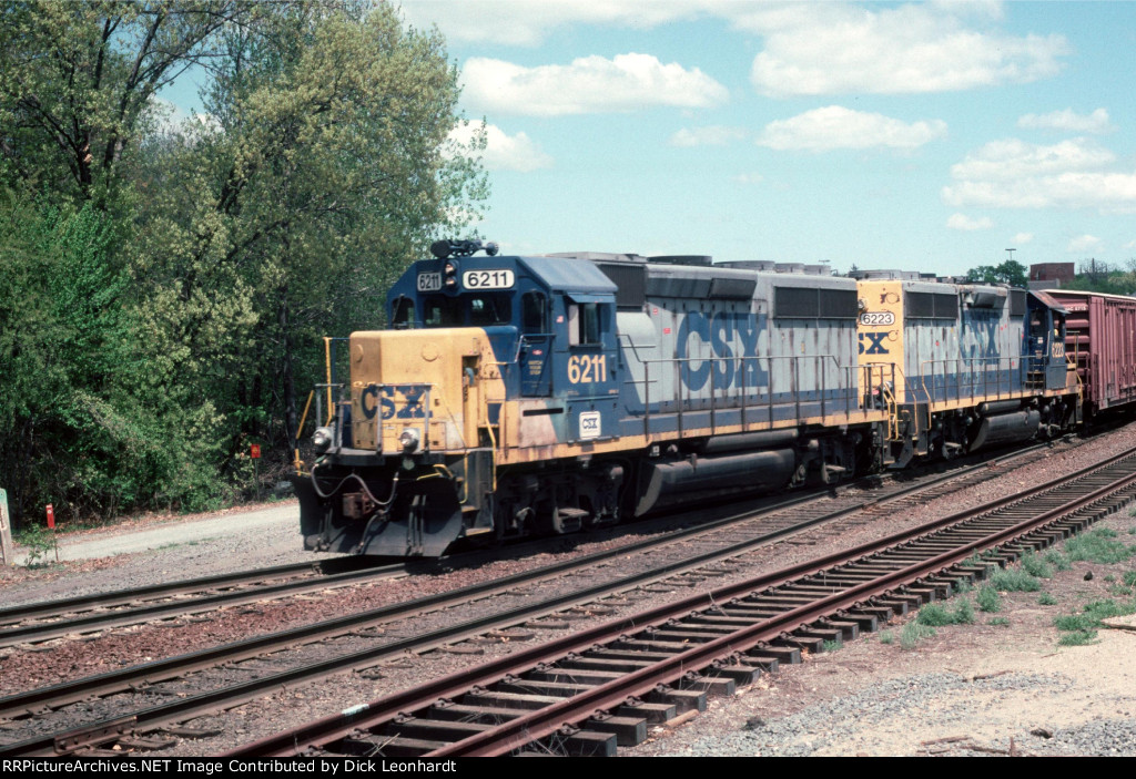 CSX 6211